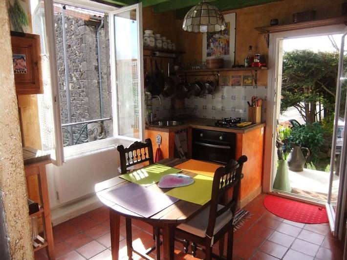 Location de vacances pour 2 personnes, avec terrasse à Volvic