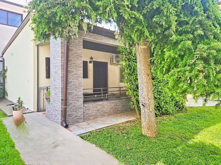 Ferienhaus für 4 Personen, mit Garten