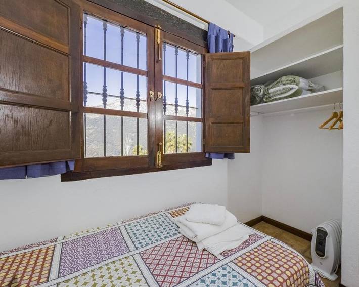 Casa rural para 4 personas, con Terraza y Jardín además de Piscina y Vistas en Jimera de Líbar - 2