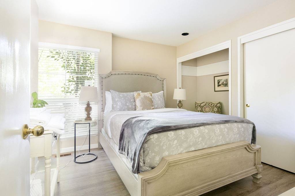 Ganze Wohnung, Downtown Napa! Einheit Ein Spaziergang zu allem! Mietgenehmigung # -0058 in Napa, Napa Valley