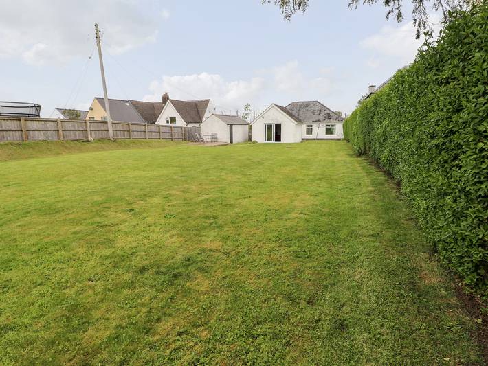 Holiday rental for 5 people, with garden, with pets in Haverfordwest