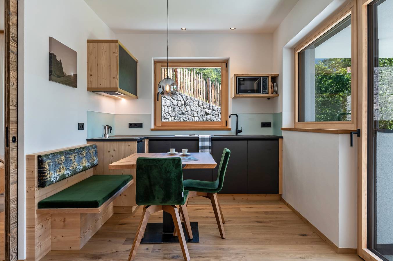 Ganze Wohnung, Ferienwohnung "Chalet Kasch Glück" mit Bergblick, Privat-Terrasse und Wlan in Ums, Völs am Schlern