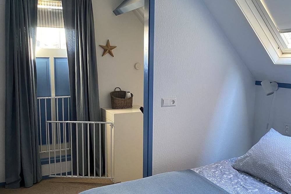Gemütliches Hofhaus im Dorfzentrum nahe Strand, Meer und Dünen in Wassenaar, Stadsgewest Haaglanden