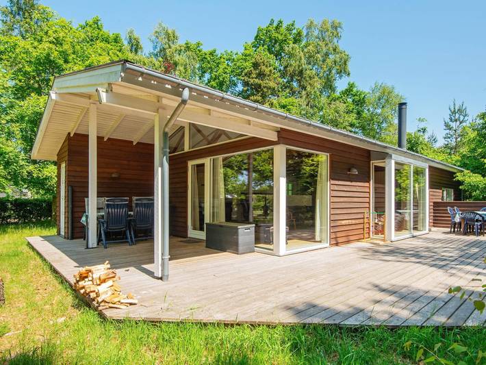 Ferienhaus für 4 Personen, mit Terrasse