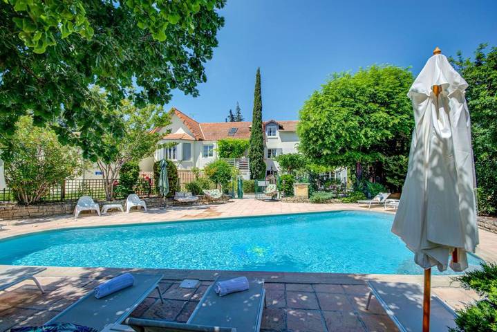 Hôtel pour 2 personnes, avec jardin ainsi que vue et piscine