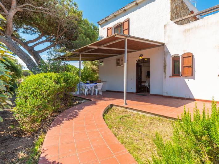 Vakantieappartement voor 9 personen, met Terras en Tuin in Noord-Sardinië