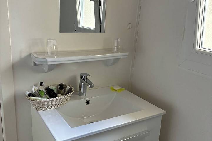 Chambres d’hôtes / suite in Bréhal, Région de Coutances