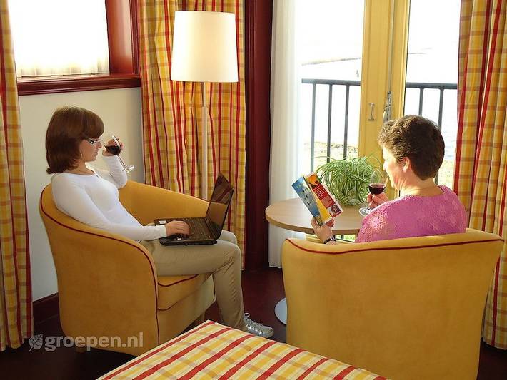 Ferienhaus für 15 Personen, mit Whirlpool und Balkon/Terrasse sowie Terrasse in Nordholland - 2