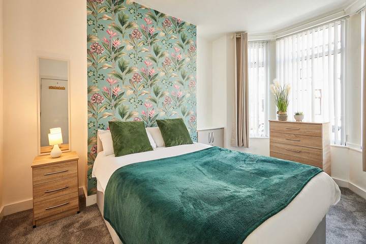 Host & Stay | Hannan's Retreat in Liverpool, Merseyside