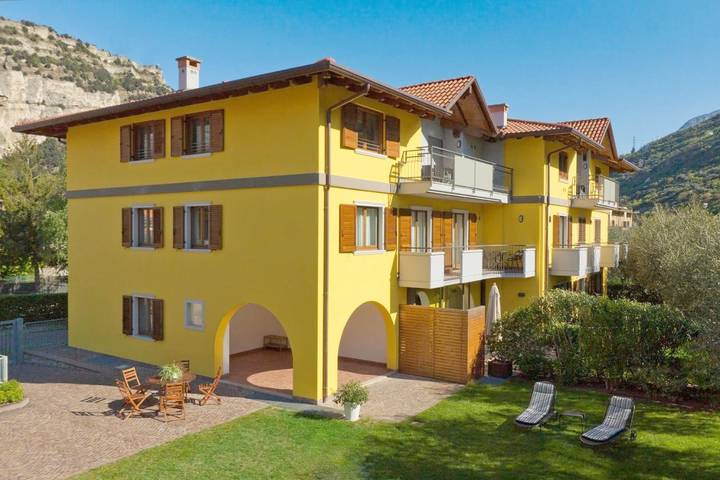 Location de vacances pour 4 personnes, avec jardin et vue à Torbole - 2