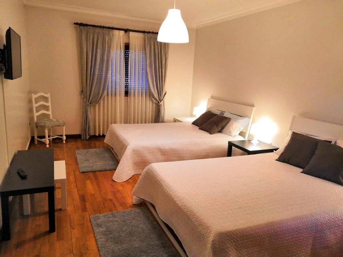 Casa de Agrelos in Ponte da Barca, Vila Nova de Muía e Paço Vedro de Magalhães, Viana do Castelo Distrikt