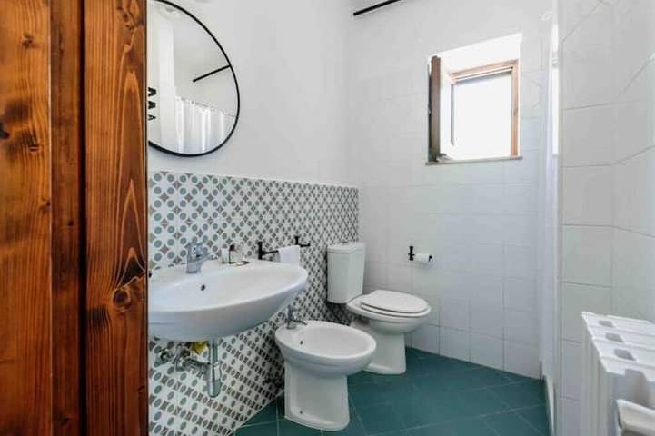 Beautiful 1-bedroom cottage with Ac in charming Sicilia in Caltagirone, Caltagirone region