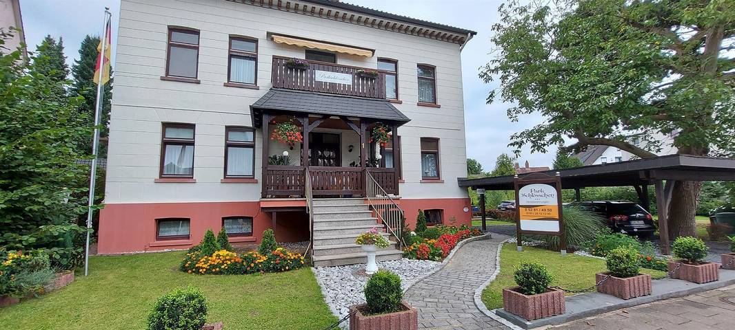 Ferienwohnung für 2 Personen, mit Balkon und Terrasse sowie Garten