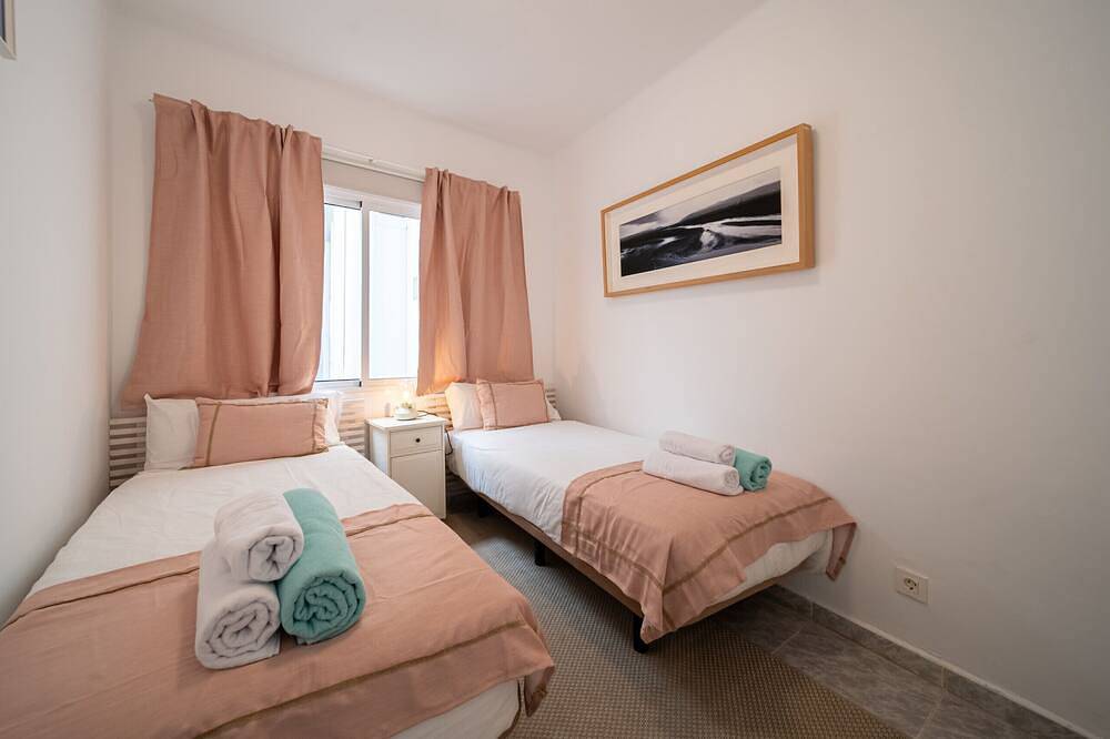 Entire apartment, Famara Home Beach in Famara Beach, Teguise