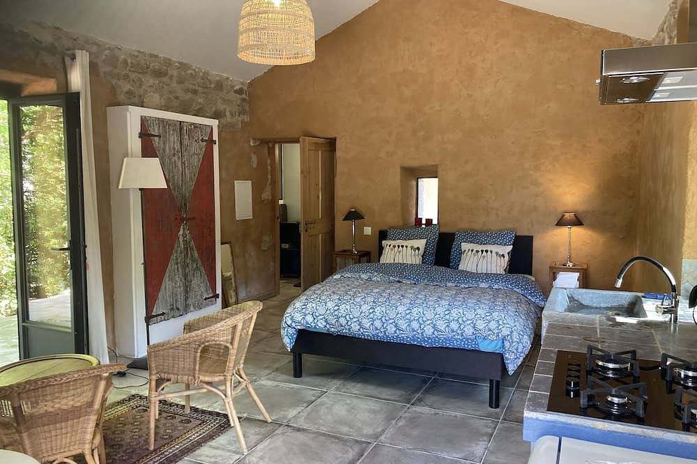Ecurie restaurée , accessible Pmr in Les Assions, Parc national des Cévennes