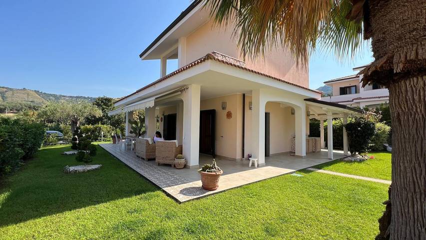 Ferienhaus für 6 Personen, mit Whirlpool und Kinderpool sowie Garten, mit Haustier in Kalabrien - 3