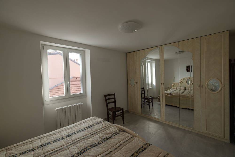 Entire apartment, Arma Di Taggia: Apartment/ flat - Taggia in Taggia (City), Taggia