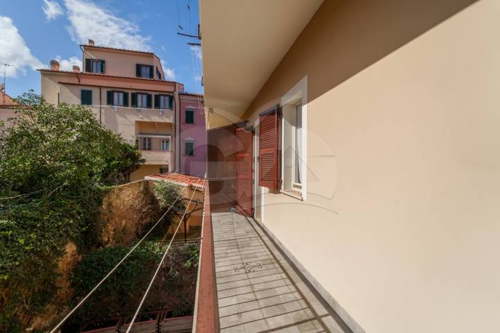 Apartamento vacacional entero, Apartamento de vacaciones para 5 personas con balcón in Marciana Marina, Archipiélago Toscano