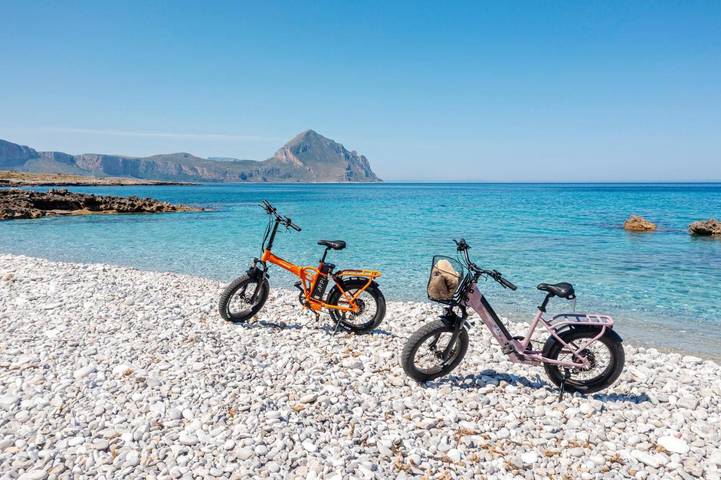 Casa vacanza per 6 persone, con panorama e giardino, adatto a famiglie con bambini - 1