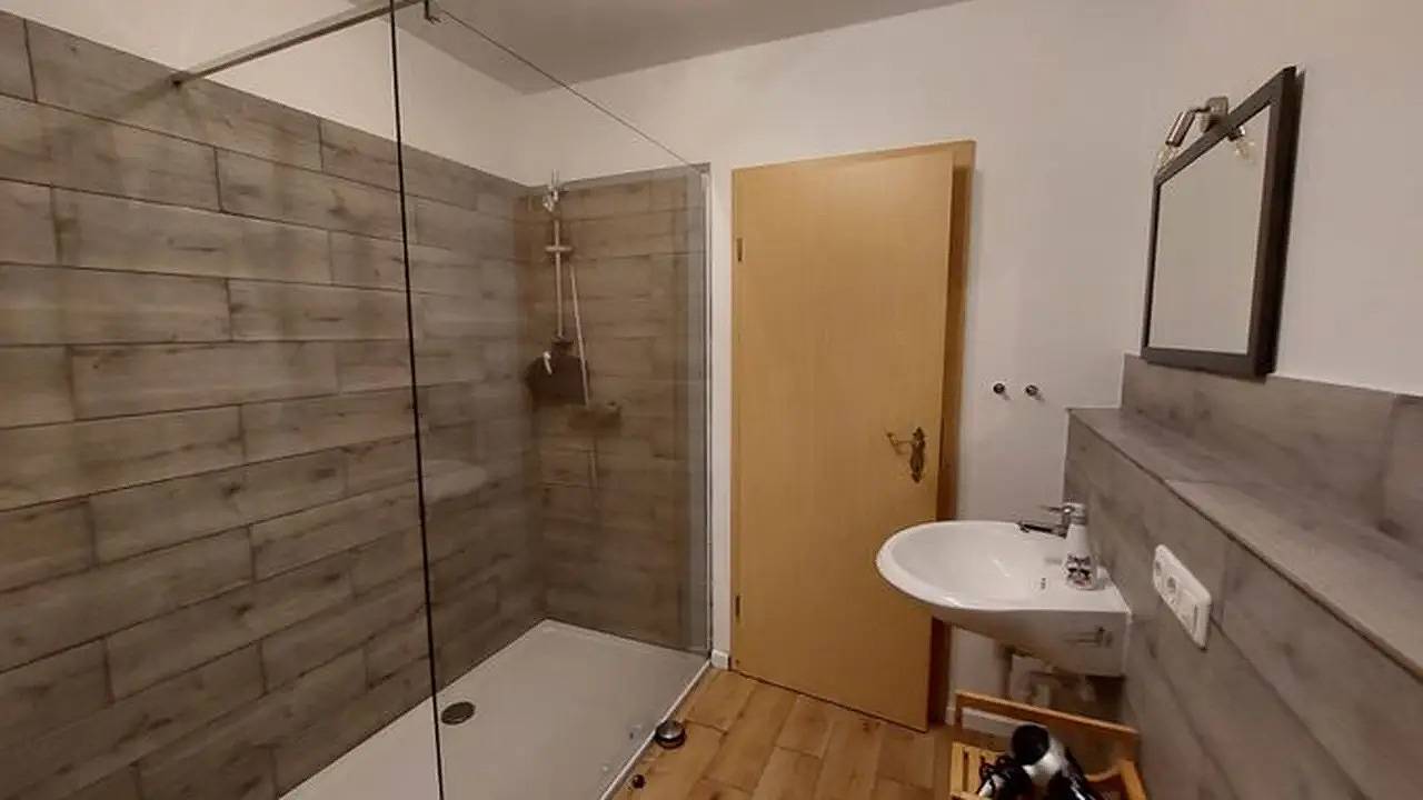 Ganze Ferienwohnung, Ferienwohnung für 6 Personen (100 m²) in Holste in Holste, Bremerhaven Cuxhaven