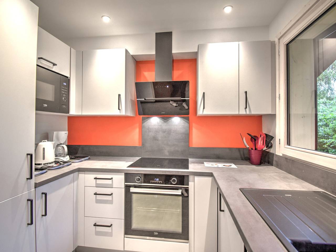 Einzigartiges Chalet nahe Morzine Zentrum mit privatem Garten und Wifi, für 5 Pers. in Morzine, Les Portes du Soleil