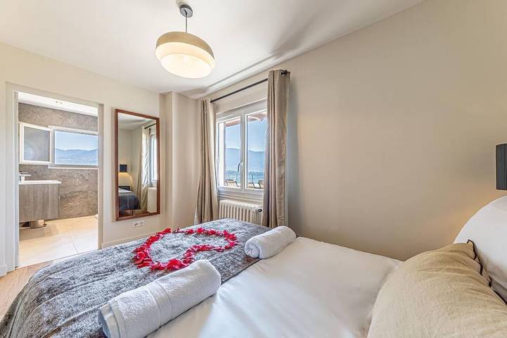 Location de vacances pour 8 personnes, avec jardin et balcon à Bourdeau (Savoie) - 3