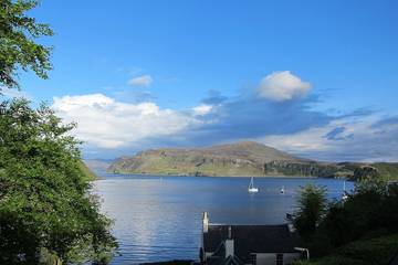 Location de vacances pour 6 personnes, avec terrasse à Portree