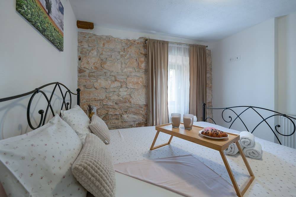 Traditionelles Ferienhaus in ruhiger Lage, Dorf Rakalj in Marčana, Südküste Istrien
