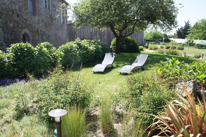 Gîte pour 6 personnes, avec Terrasse ainsi que Jardin et Vue à Saint-Jouan-des-Guérets - 4