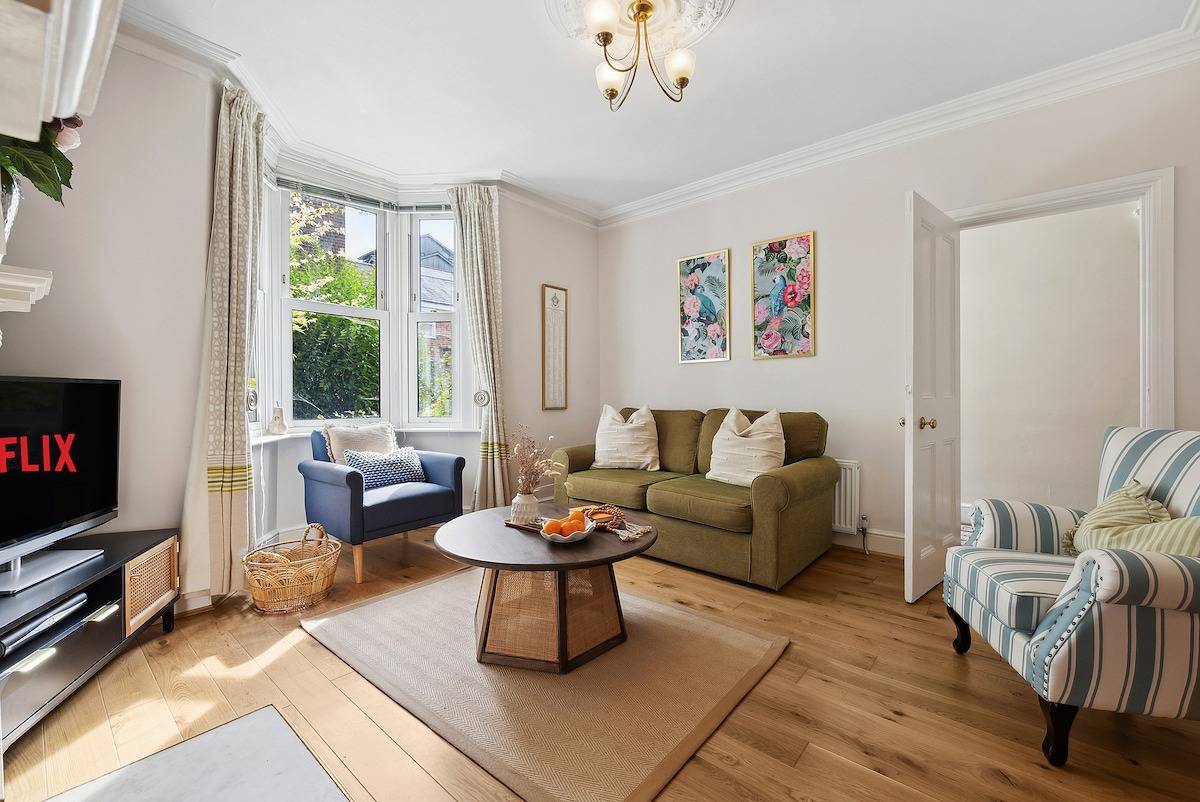 Chic Home w/ Garden & Free On-Street Parking in Winchester, South-Downs