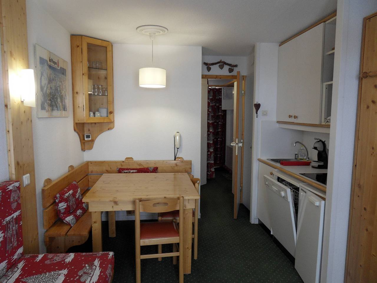 Ganzes Studio, Basic flat · Direct access to the slopes · Slopes view (Pl-Th506) in Belle Plagne, La Plagne-Tarentaise