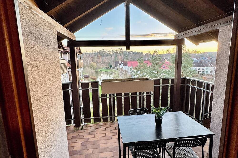 Ganze Wohnung, Gemütliches Familien-Apartmen in Roth auch für Mitarbeiter geeignet in Roth, Frankenalb