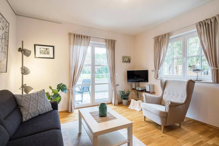 Ferienwohnung für 2 Personen, mit Terrasse und Sauna in Ahrenshoop