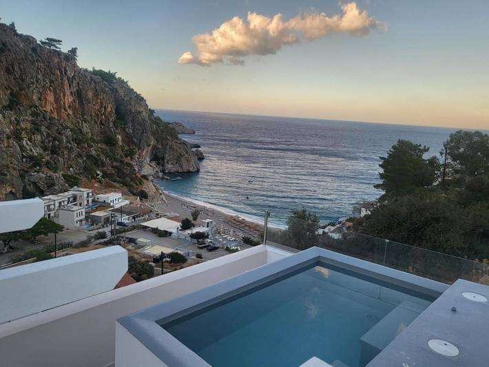 Location de vacances pour 3 personnes, avec terrasse ainsi que piscine et vue dans Karpathos - 4