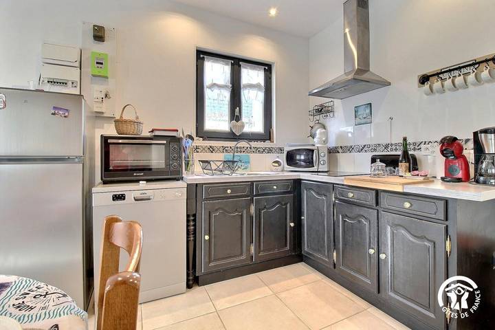 Gîte pour 4 personnes, avec jardin ainsi que terrasse et jacuzzi, animaux acceptés à Damgan - 4