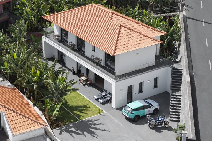 Location de vacances pour 8 personnes, avec balcon et jardin à Ponta do Sol - 3