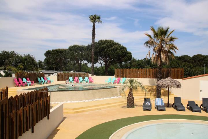 Camping für 4 Personen, mit Pool in Languedoc-Roussillon - 4