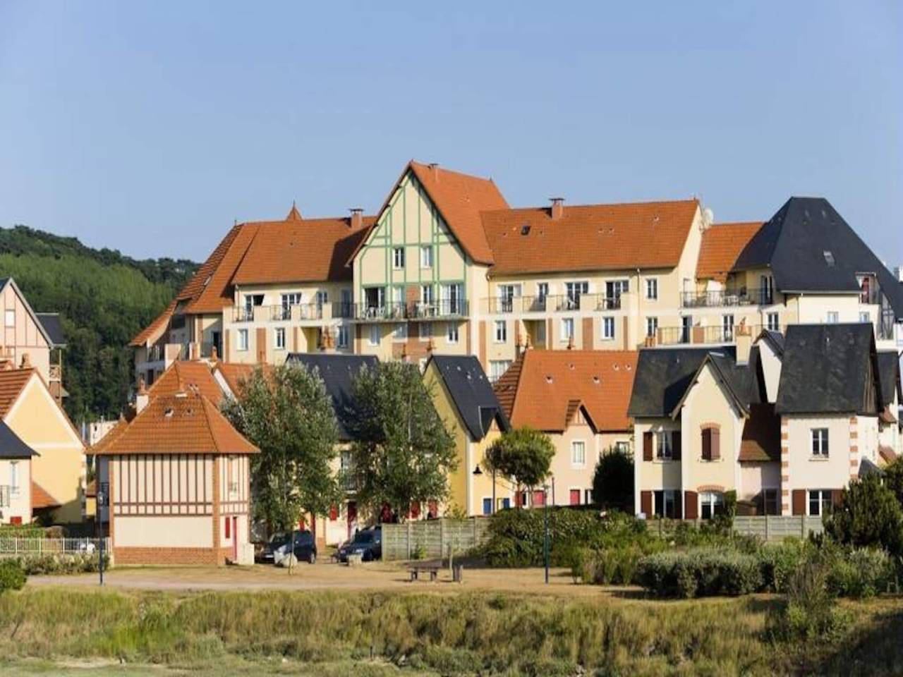 Location De Vacances pour 6 Personnes dans Saint-Sauveur-de-la-Mer, Côte Fleurie