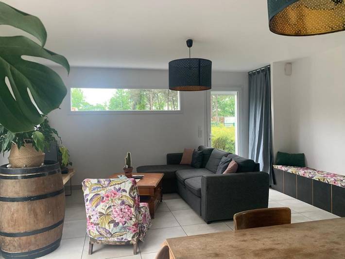 Location de vacances pour 8 personnes, avec piscine et terrasse à Magescq - 3