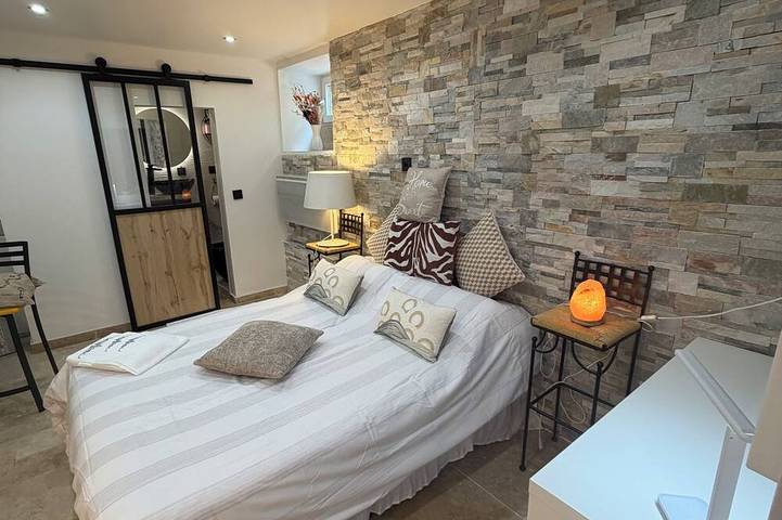 Appartement entier, StudioXIII in Rueil-Malmaison, Hauts-de-Seine