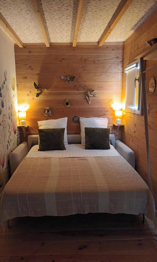 Hôtel pour 4 personnes, avec vue sur le lac et vue ainsi que jardin et piscine à Viviers-du-Lac - 4