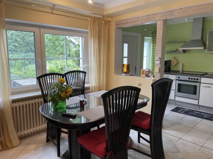 Entire holiday apartment, Apartment, shower, toilet, 1 bed room in Dießen am Ammersee, Ammersee