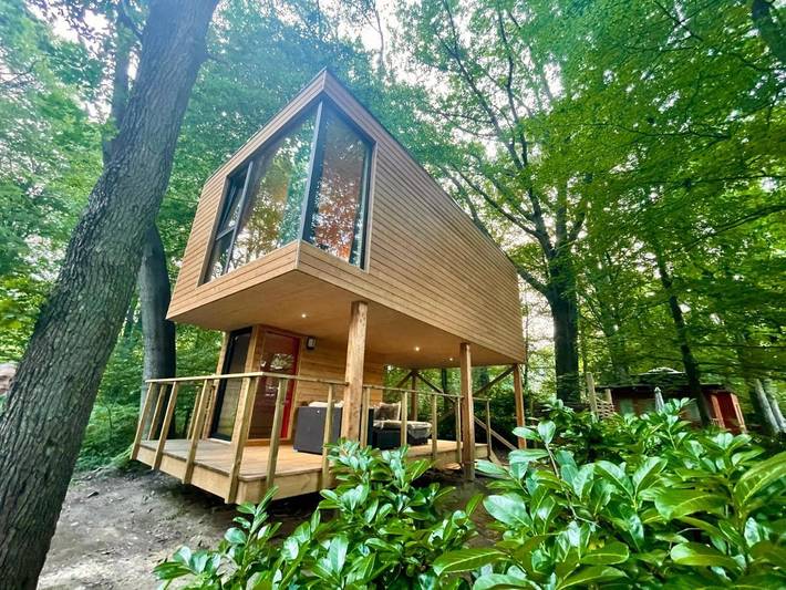Tente pour 4 personnes, avec Terrasse ainsi que Jardin et Vue à Rebecq