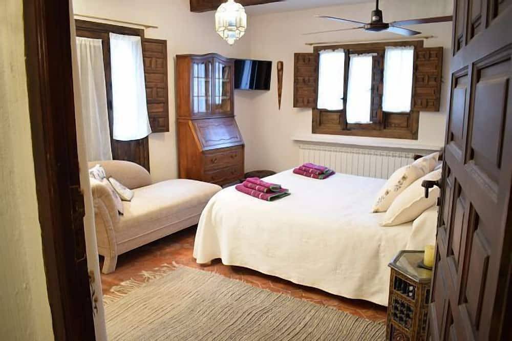 Rural house (full rental) Venta del Celemin for 18 people in Ossa de Montiel, Lagunas de Ruidera Natural Park