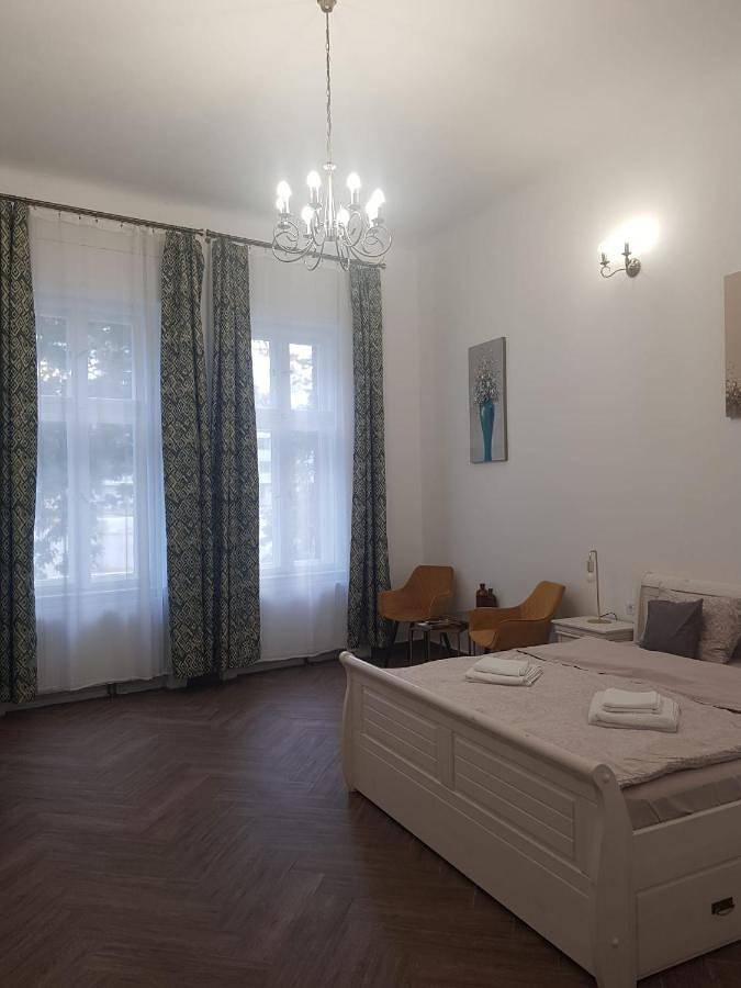 Appart’hôtel pour 2 personnes, avec terrasse et vue
