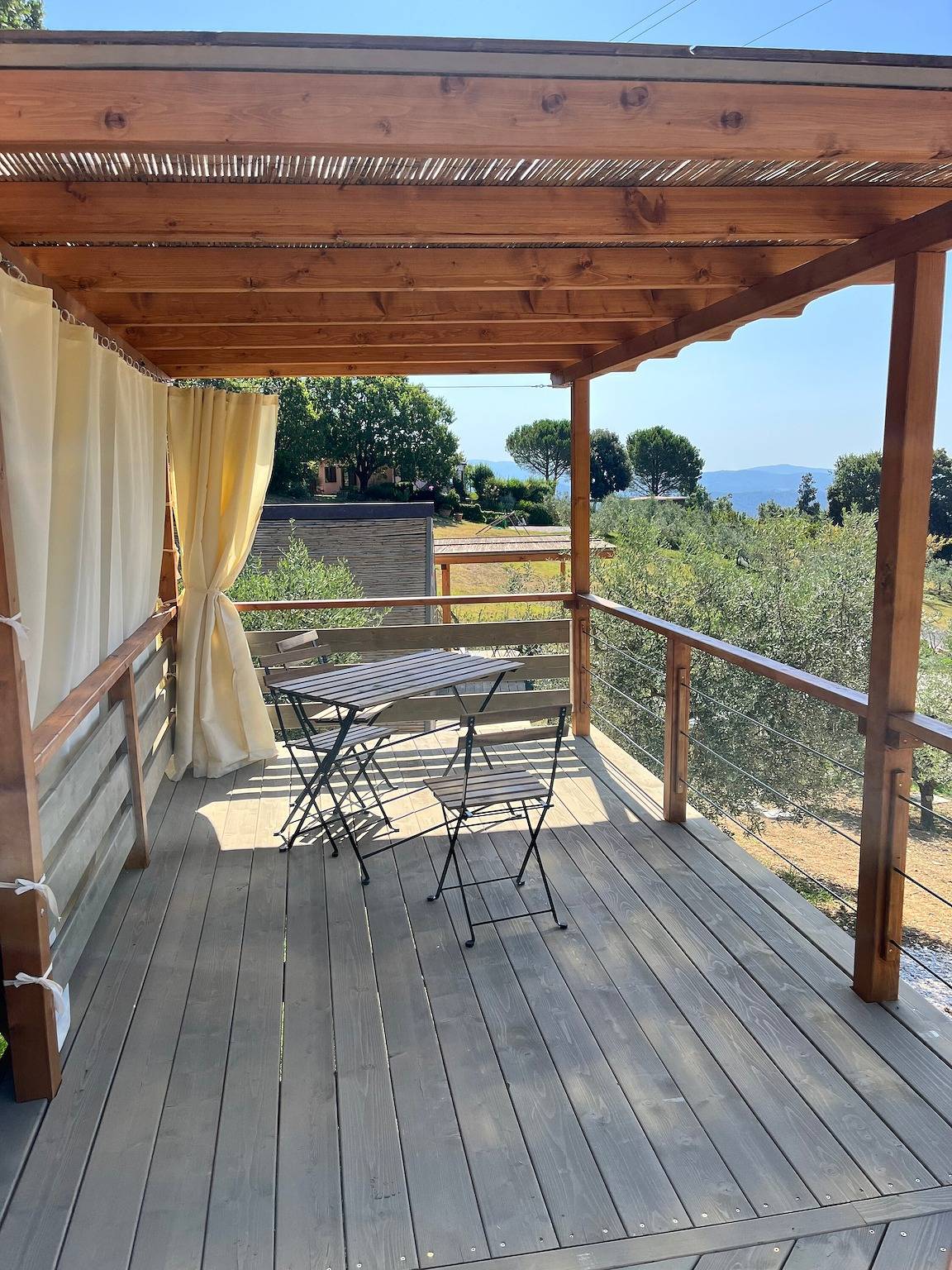 Ganze Ferienwohnung, Tiny Home 'Glamping - La Quercia' mit Garten in Monteverdi Marittimo, Etruskische Küste