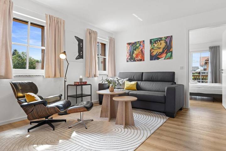 Ferienwohnung für 3 Personen, mit Terrasse und Ausblick in Münsing