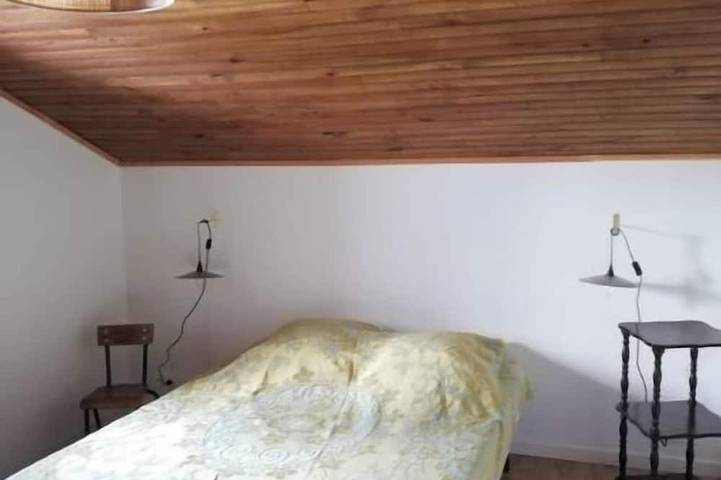 House with large garden, close to the sea and all amenities. Ideal for families in Macinaggio, Rogliano