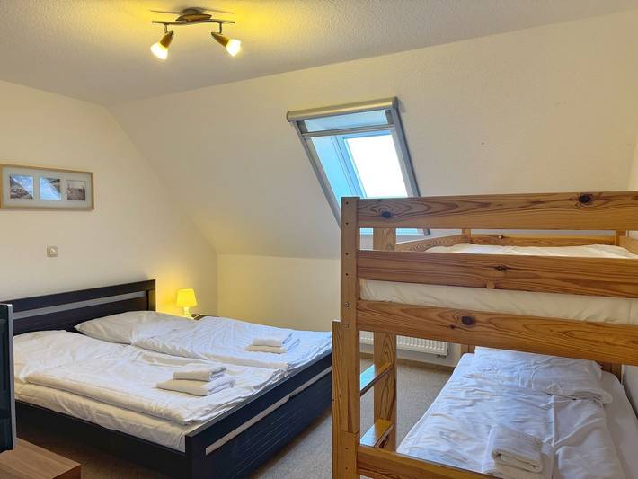 Ferienwohnung für 6 Personen, mit Ausblick und Garten in Lietzow - 3