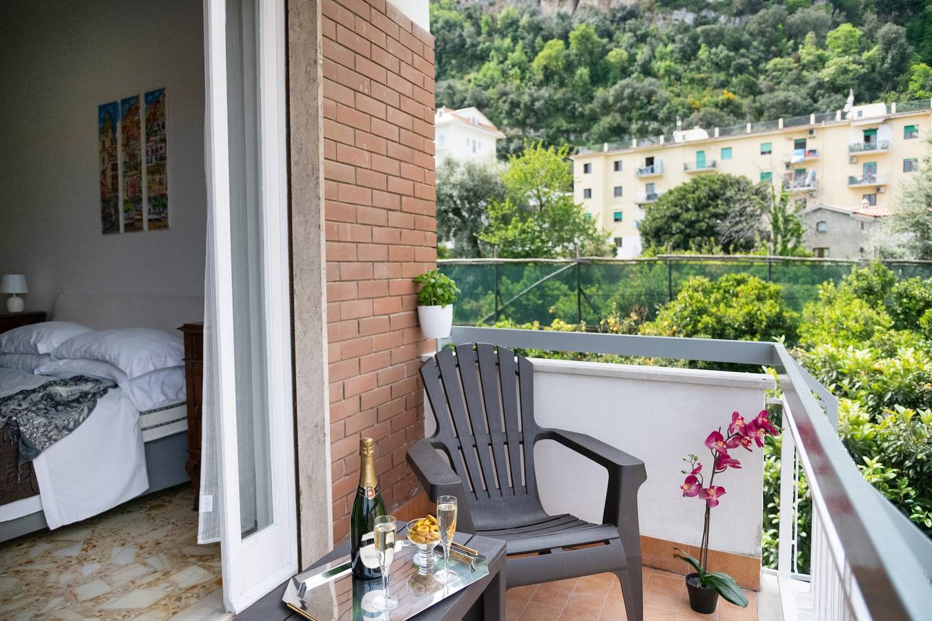 Casa vacanze 'Casa Mamma Margherita' con vista montagna, Wi-Fi e aria condizionata in Sorrento, Sorrento Coast